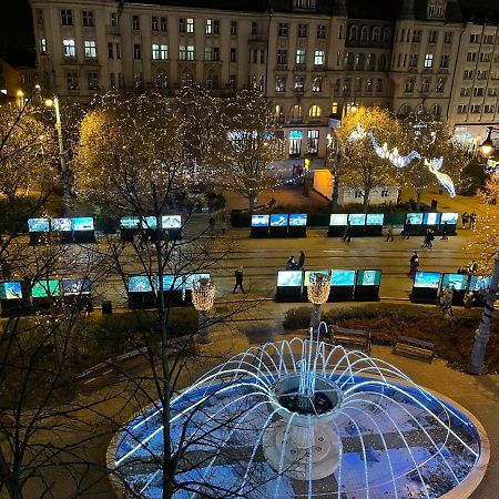 Central Palace Apartman Debrecen Kültér fotó