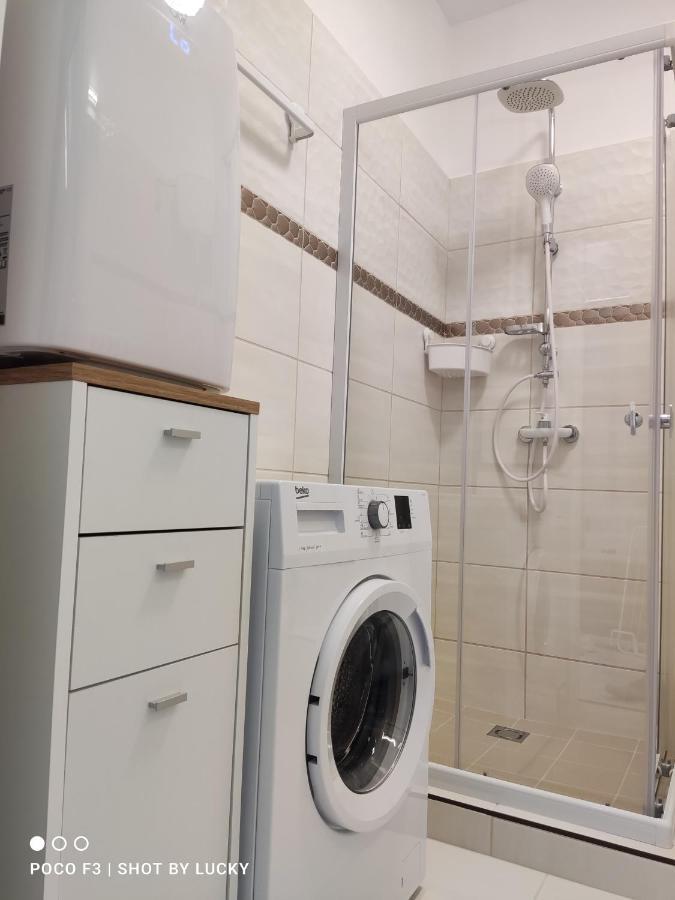 Central Palace Apartman Debrecen Kültér fotó