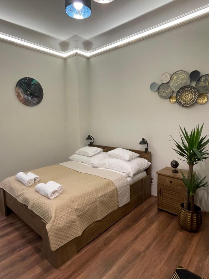 Central Palace Apartman Debrecen Kültér fotó