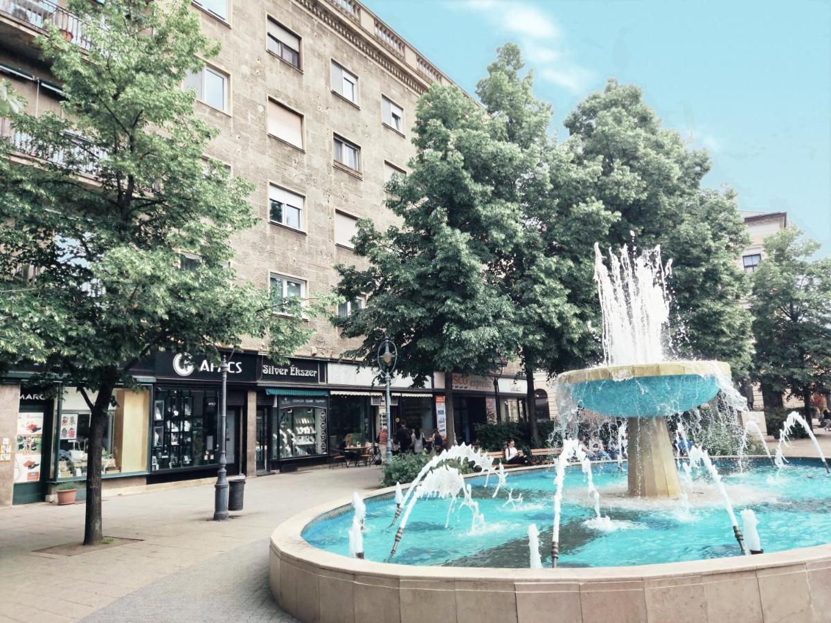 Central Palace Apartman Debrecen Kültér fotó