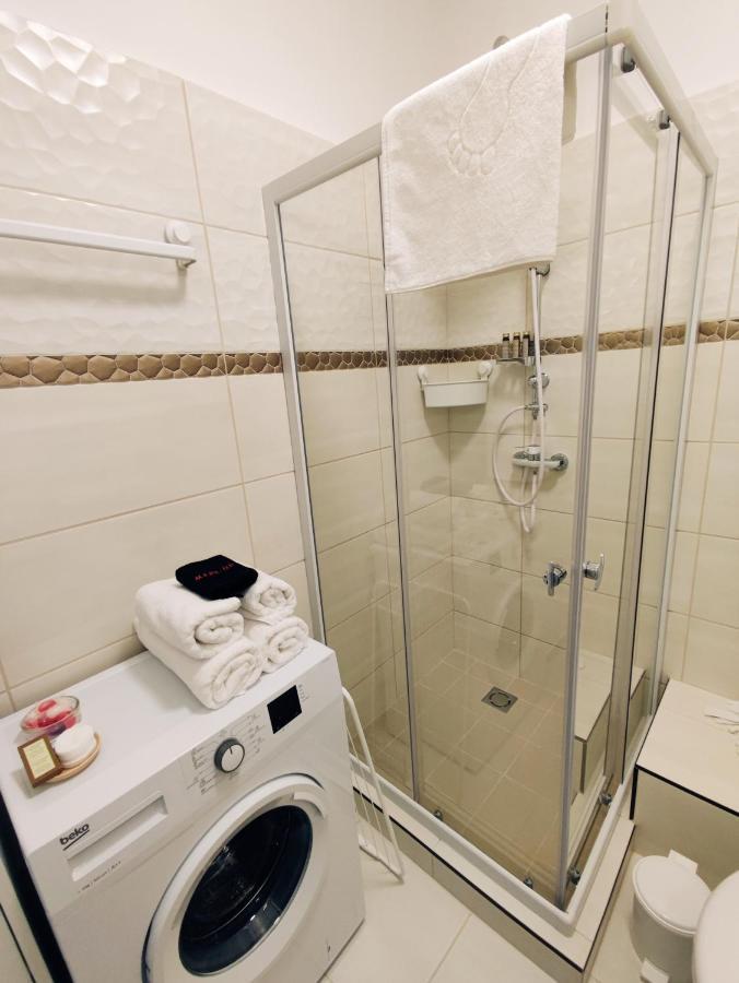 Central Palace Apartman Debrecen Kültér fotó